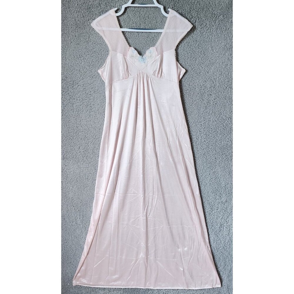 Vtg JC Penney Embroidered V Neck Cap Sleeve Flowy Maxi Satin Nightgown Pink Sz M